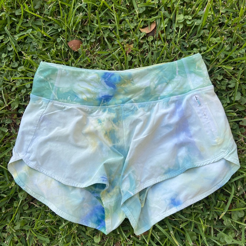 OV Hudson Shorts Custom Tie-Dye 2.5 in